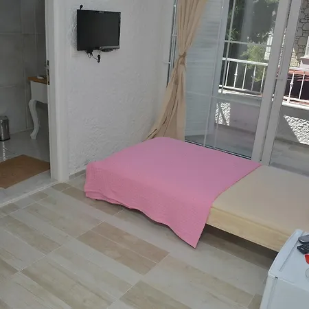 Отель Chakra Boutique